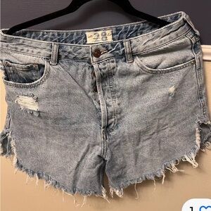 Free People We the Free Distressed Blue Denim Jean Shorts Size 28 Button Fly